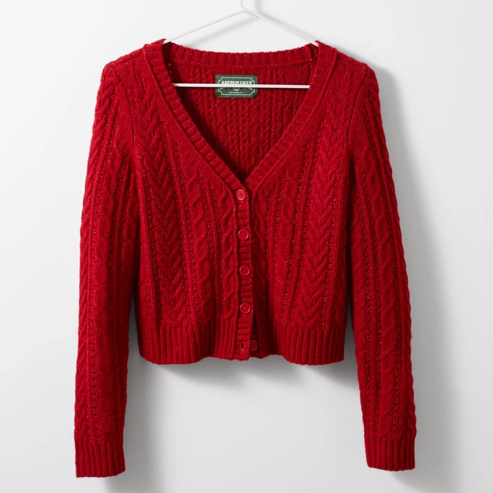 American Eagle Red Cropped Cable Knit Cardigan